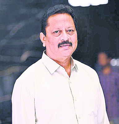 ఢీసీసీబీపై సోషల్ వార్4