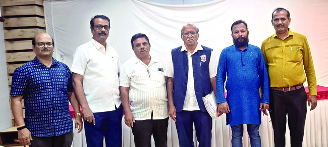 1న ప్రతిభా పురస్కారాలు ప్రదానం 1