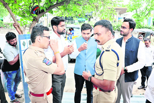 మహిళలే అంబాసిడర్లు..1