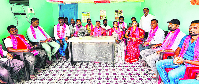 ప్రభుత్వ పాఠశాలలను బలోపేతం చేద్దాం
2
