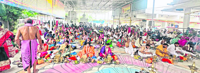 ఎవరెస్ట్ బేస్ క్యాంపును అధిరోహించిన జిల్లావాసి
2