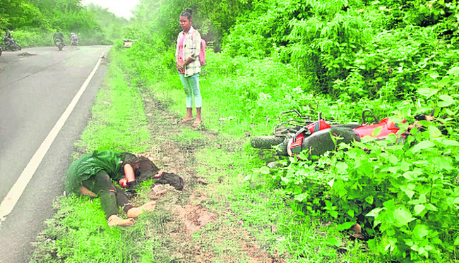 రోడ్డు ప్రమాదంలో యువతి దుర్మరణం 1