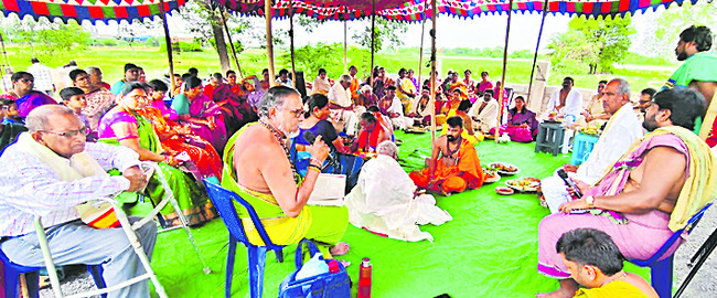 పవిత్ర పూజాక్షేత్రంగా ఓంకారాశ్రమం 1
