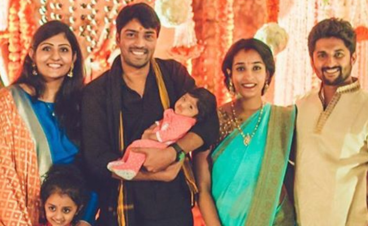 Allari Naresh And Virupa Wedding Anniversary Photos10
