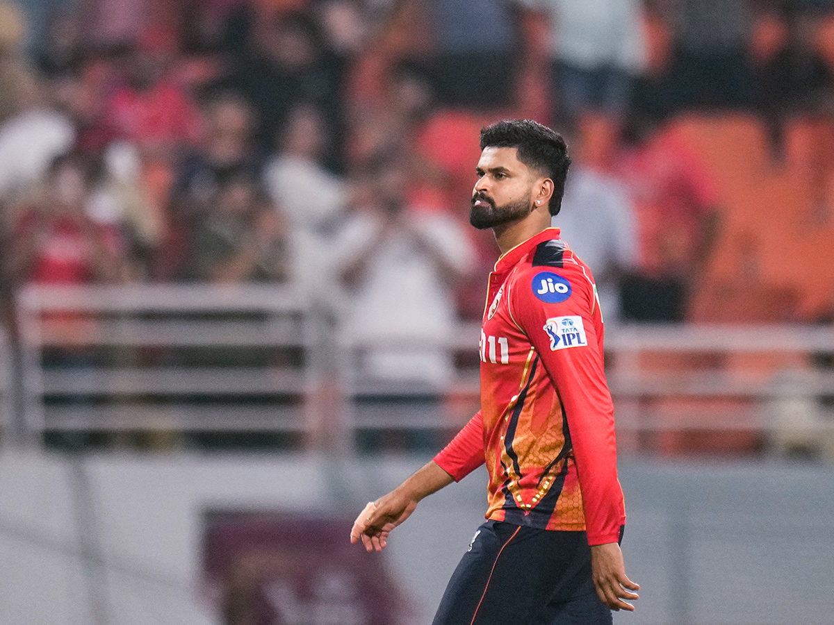 Royal Challengers Bengaluru And Punjab Kings IPL Qualifier 1 Match Photos17