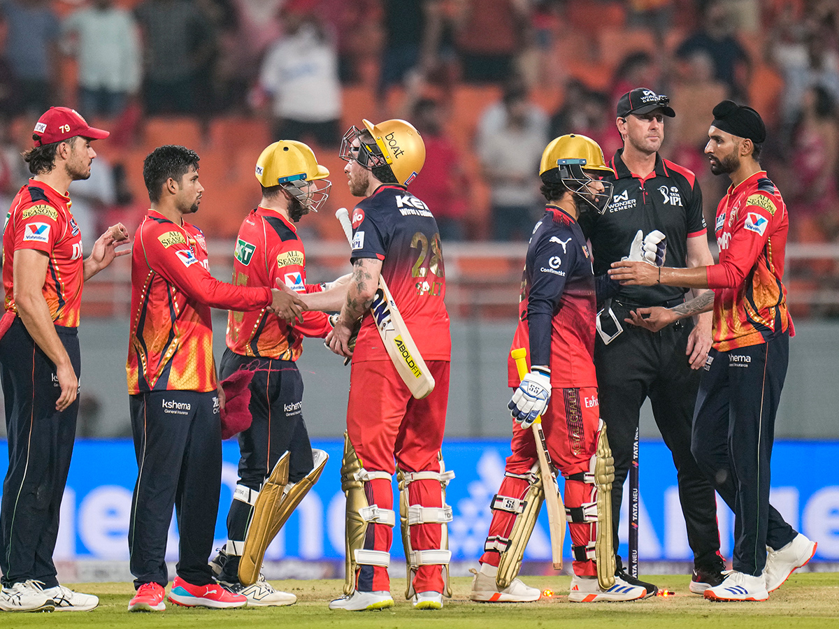 Royal Challengers Bengaluru And Punjab Kings IPL Qualifier 1 Match Photos19