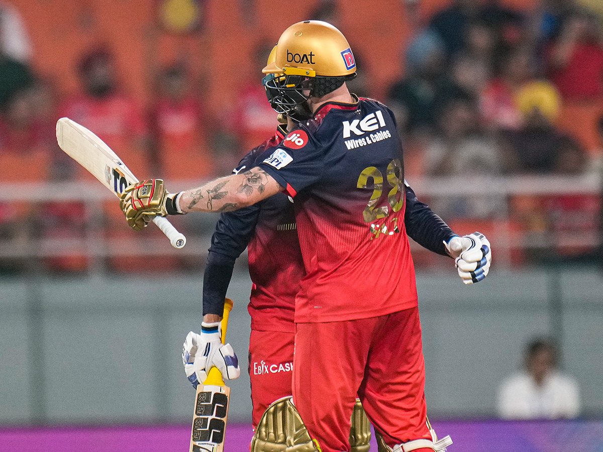 Royal Challengers Bengaluru And Punjab Kings IPL Qualifier 1 Match Photos22