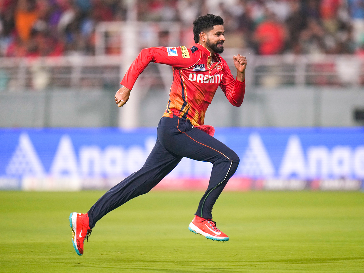 Royal Challengers Bengaluru And Punjab Kings IPL Qualifier 1 Match Photos26
