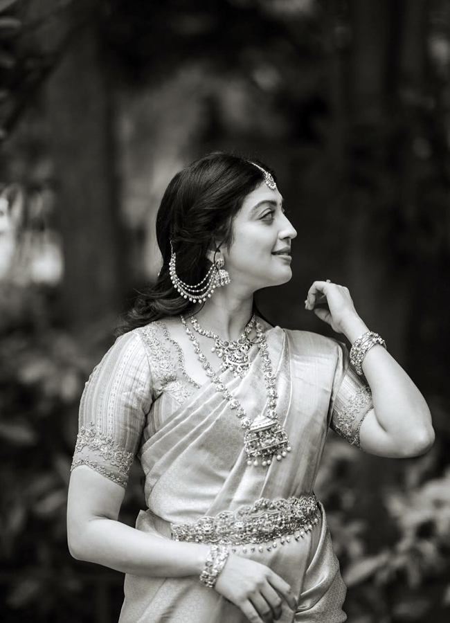 Actress Pranitha with memories of her son at Barasala (Photos)10