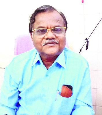 వైద్య ఉద్యోగులు.. బదిలీల గుబులు 2