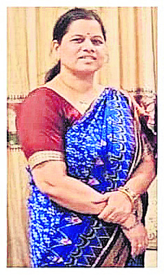 సిక్కిం తీస్తా నదిలో బస్సు బోల్తా 1