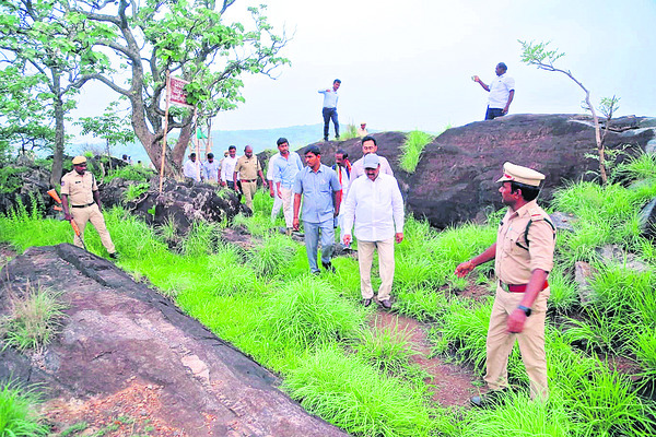 ప్రత్యేకంగా పర్యాటక అభివృద్ధి1
