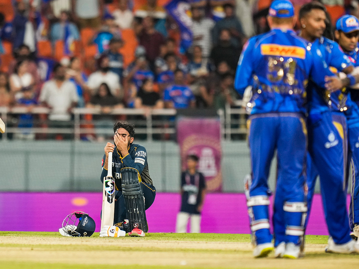 IPL 2025 Eliminator cricket match between Mumbai Indians and Gujarat Titans1
