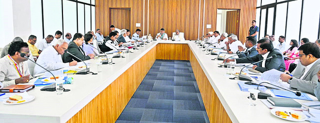 కృష్ణా జలాలపై సీఎం సమీక్ష 1