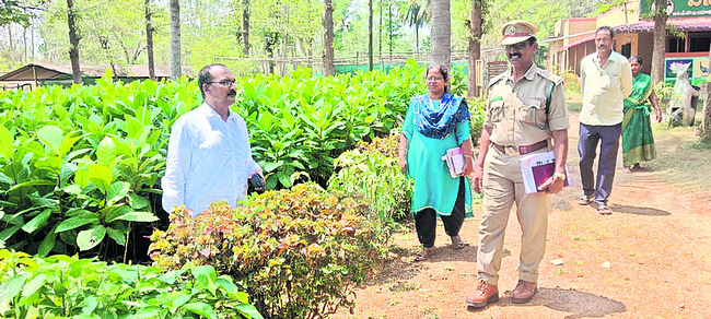 రీసర్వే పక్కాగా నిర్వహించాలి : ఆర్డీవో2