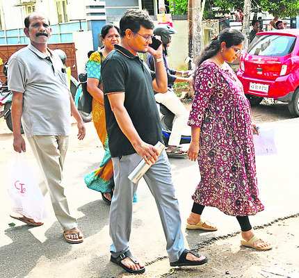 గ్రూప్–1 మెయిన్స్ పరీక్షలు ప్రారంభం 3