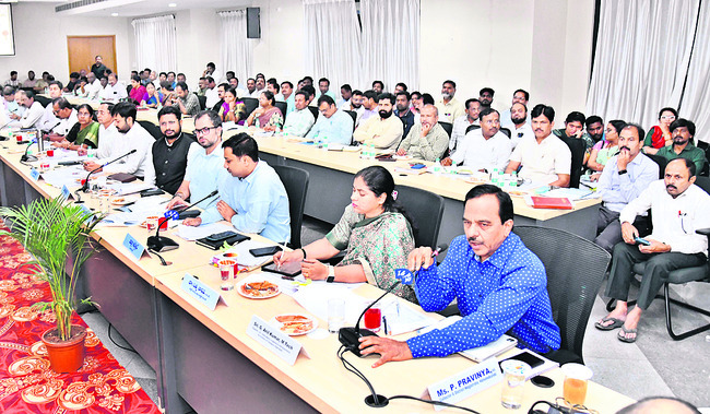 ఆరున్నర గంటలు.. కీలక అంశాలు2