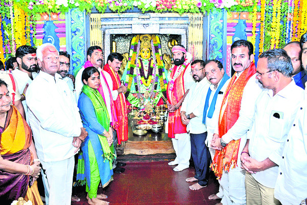 ఆరున్నర గంటలు.. కీలక అంశాలు1