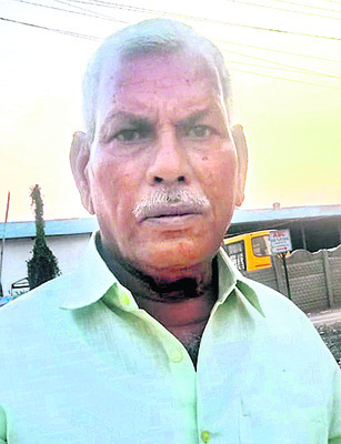 అడ్డు తొలగింది.. రోడ్డు పడింది
4