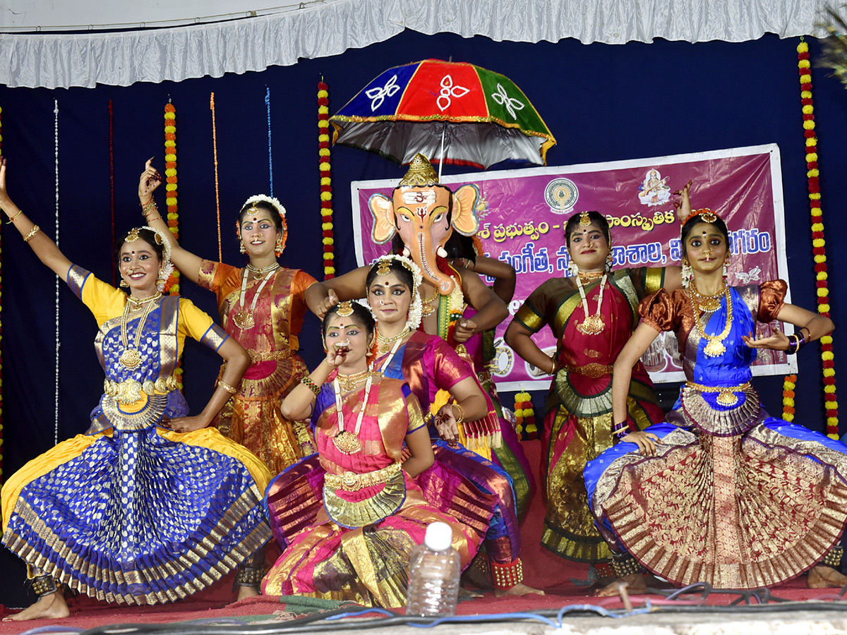 Best Photos of The Week in AP and Telangana Photo Gallery7