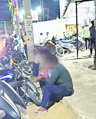 ఓపెన్ ‘సిట్టింగ్’1