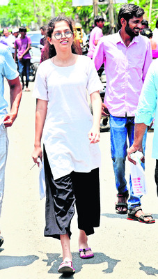 కాల్వలు అధ్వానం..
3