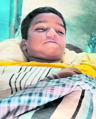 పెళ్లి వేడుకకు వచ్చి బాలుడు మృతి1