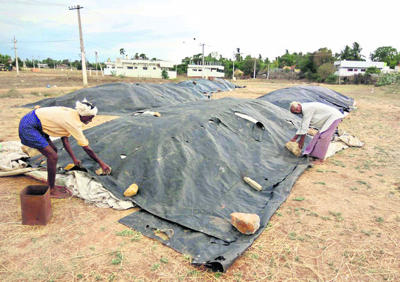 దంచి కొట్టి.. వెతలు మిగిల్చి 3