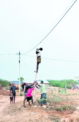పడకేసిన పల్లె పాలన 1