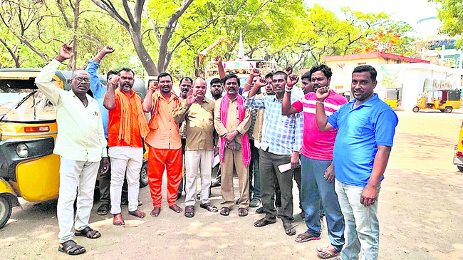 పేదలకే ఇందిరమ్మ ఇళ్లు 2