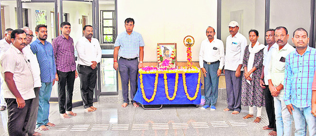 భగీరథ మహర్షికి నివాళి1