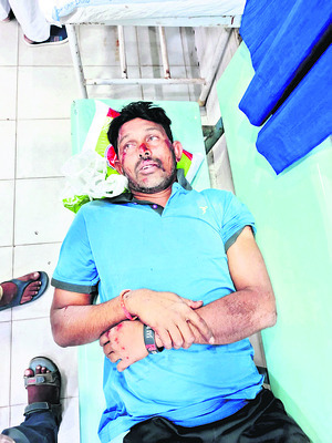 బాలికపై లైంగికదాడికి యత్నం..!
2