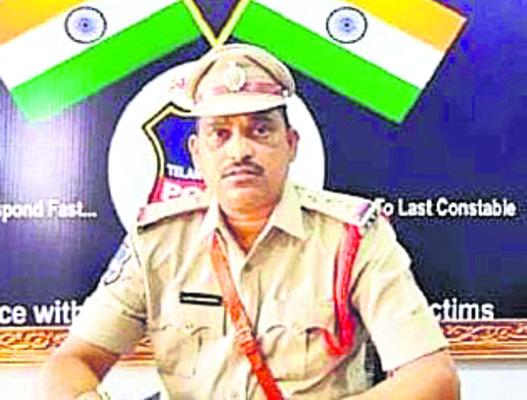 పచ్చని పల్లెలో నెత్తుటి మరకలు 3
