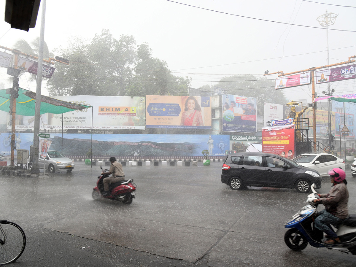 Heavy Rain At Tirupati Photos15