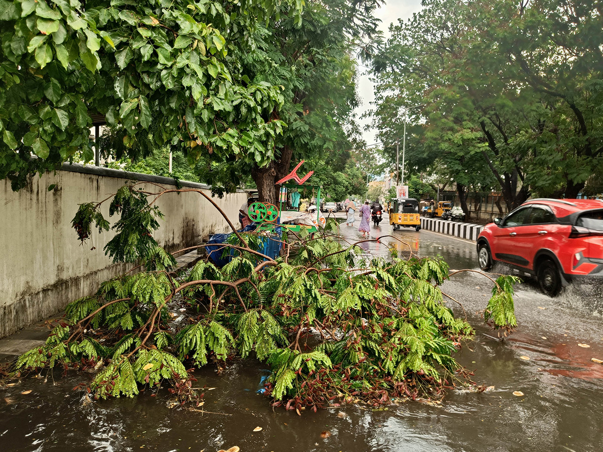 Heavy Rain At Tirupati Photos19