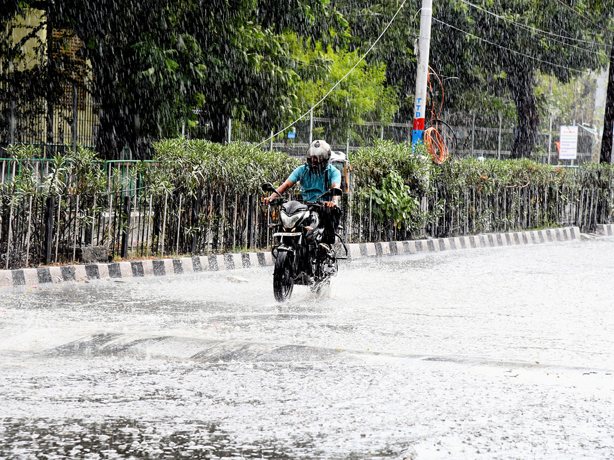 Heavy Rain At Tirupati Photos8