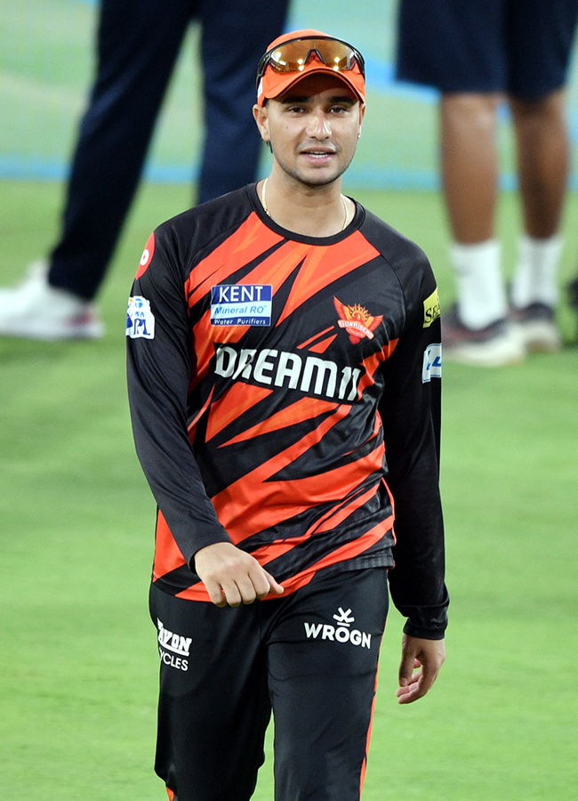 Sunrisers Hyderabad vs Delhi Capitals Match in Hyderabad Photos20