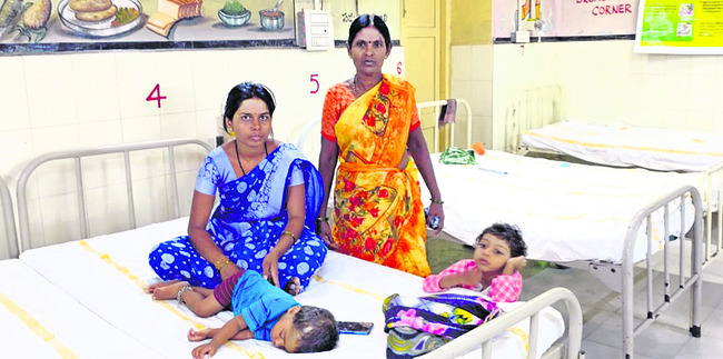సౌకర్యాలు పట్టించుకునే వారేరీ? 1