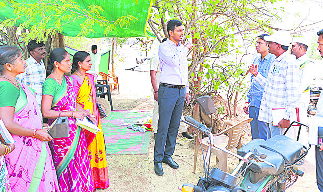 ధాన్యం తడవకుండా జాగ్రత్తలు తీసుకోండి1