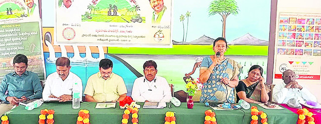 మౌలిక వసతుల పనులు పూర్తి చేయండి2