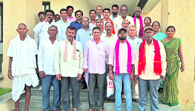 సమస్యలు సత్వరమే పరిష్కరించాలి1