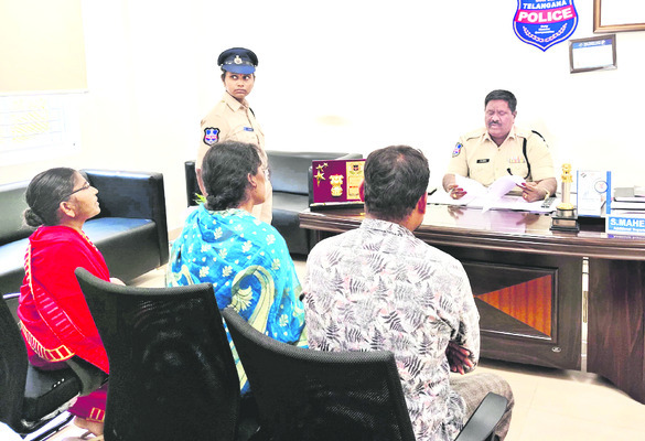 ‘మోడల్’లో ఇంటర్ ప్రవేశాలు
1