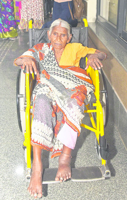 వైద్యం కోసం సాయం చేయండి
1