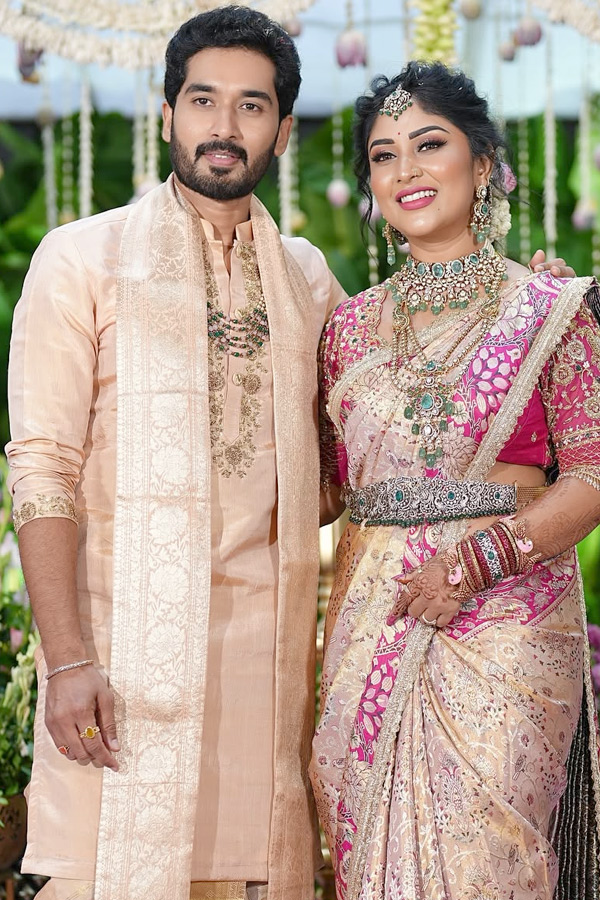Serial Actress Manjula Paritala Shares Son Akshaj Dhothi Function Pictures On Social Media10