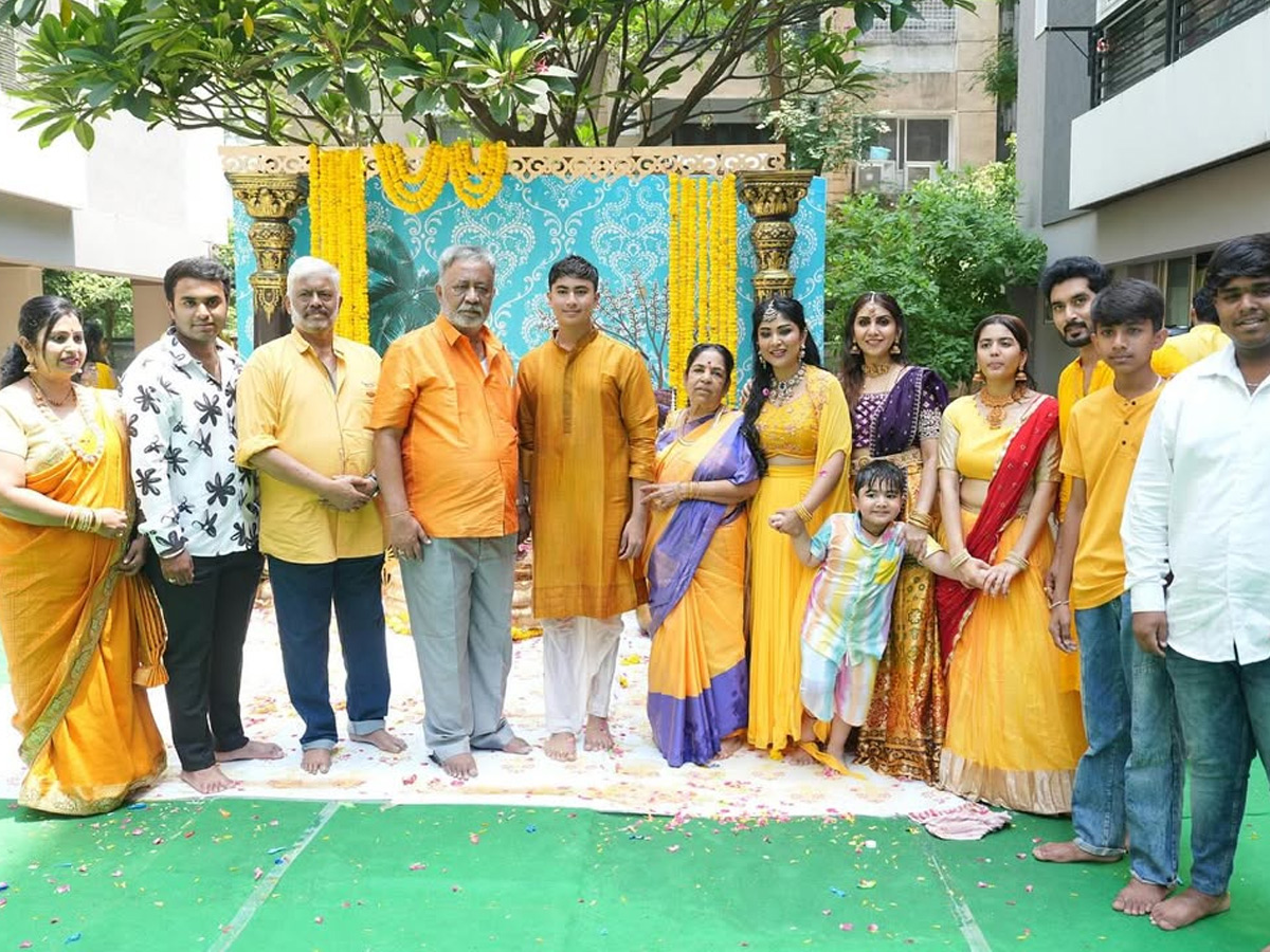Serial Actress Manjula Paritala Shares Son Akshaj Dhothi Function Pictures On Social Media19