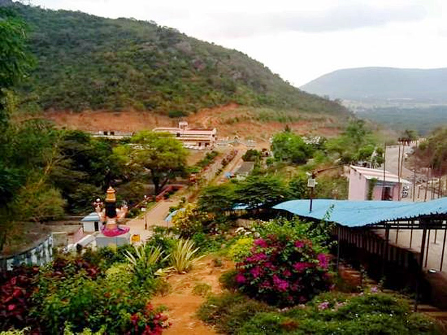 Talupulamma Lova Temple in Kakinada district8