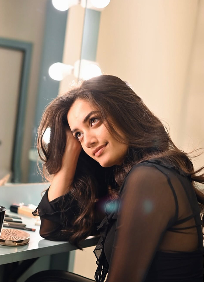Tollywood Actress Bhagyashri Borse Birthday Special Pics7