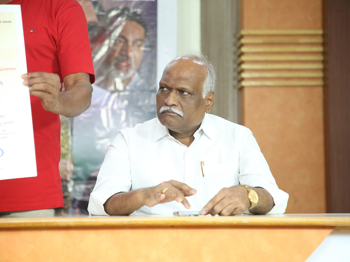 CM Pellam Movie Press Meet Photos8