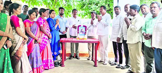 అల్లూరి త్యాగం చిరస్మరణీయం2