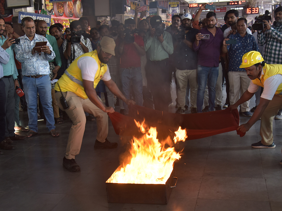 Mock Drill at Hyderabad Photos27